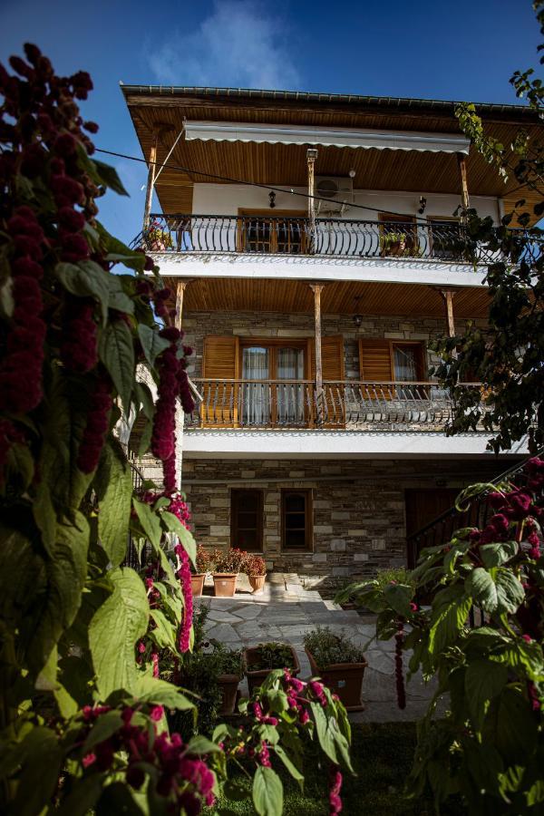 Georgia'S Guesthouse Kastoria Exterior foto